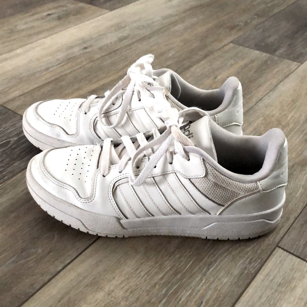 Adidas classy white leather low top 9.5
